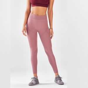 Fabletics High-waisted Sculptknit Openwork 7/8
